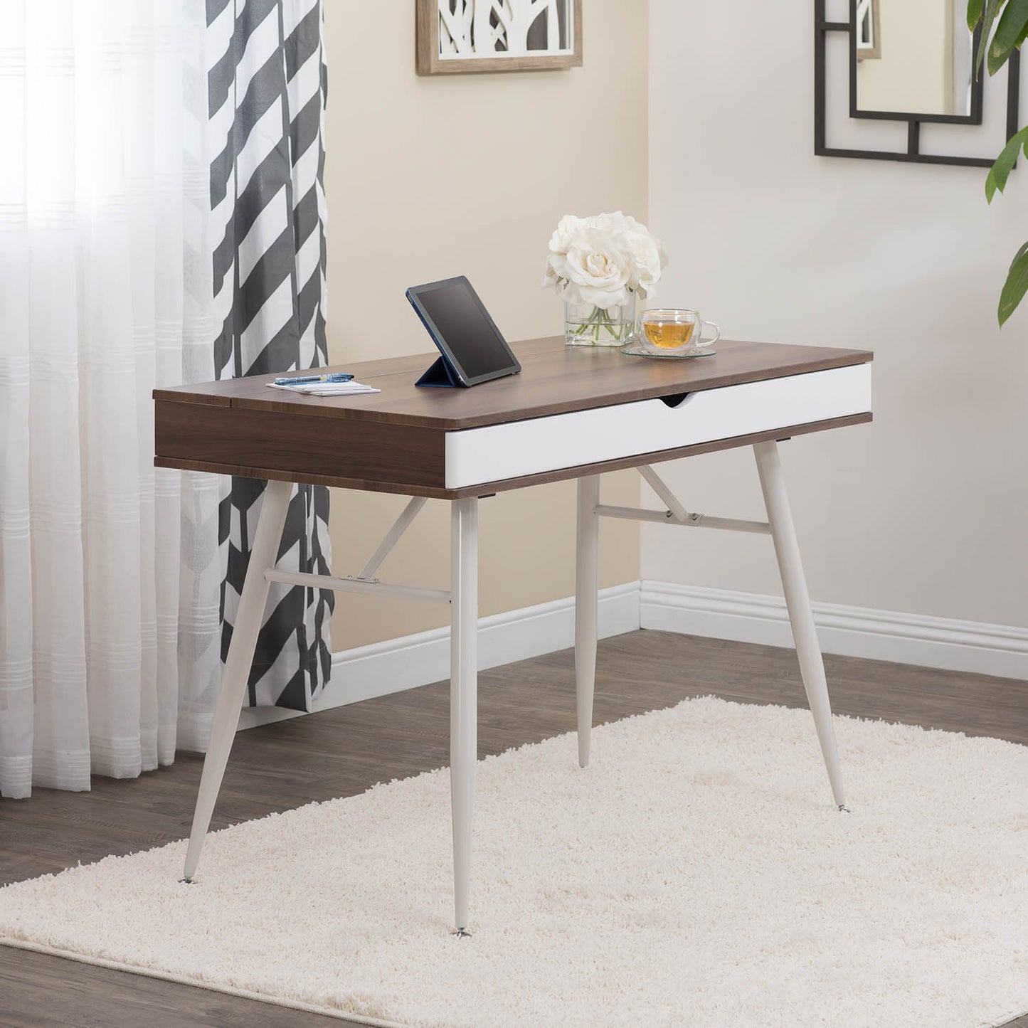 Alcove Modern Pocket Desk